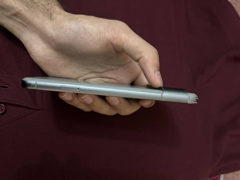Google Pixel 8 2