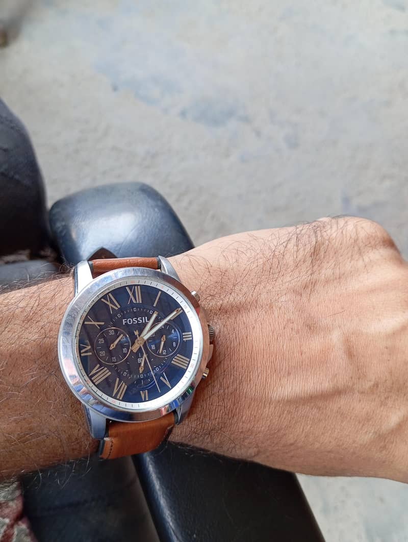 fossil 2