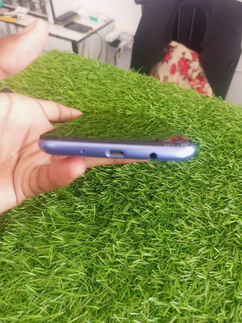 Tecno Pova 3