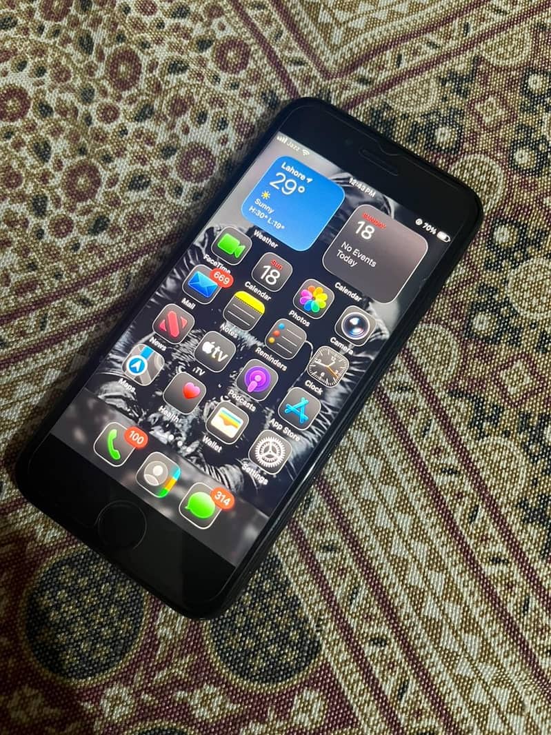 Apple iPhone SE 1