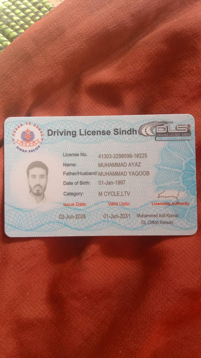 Driver Available ya Experienced Driver Available 1