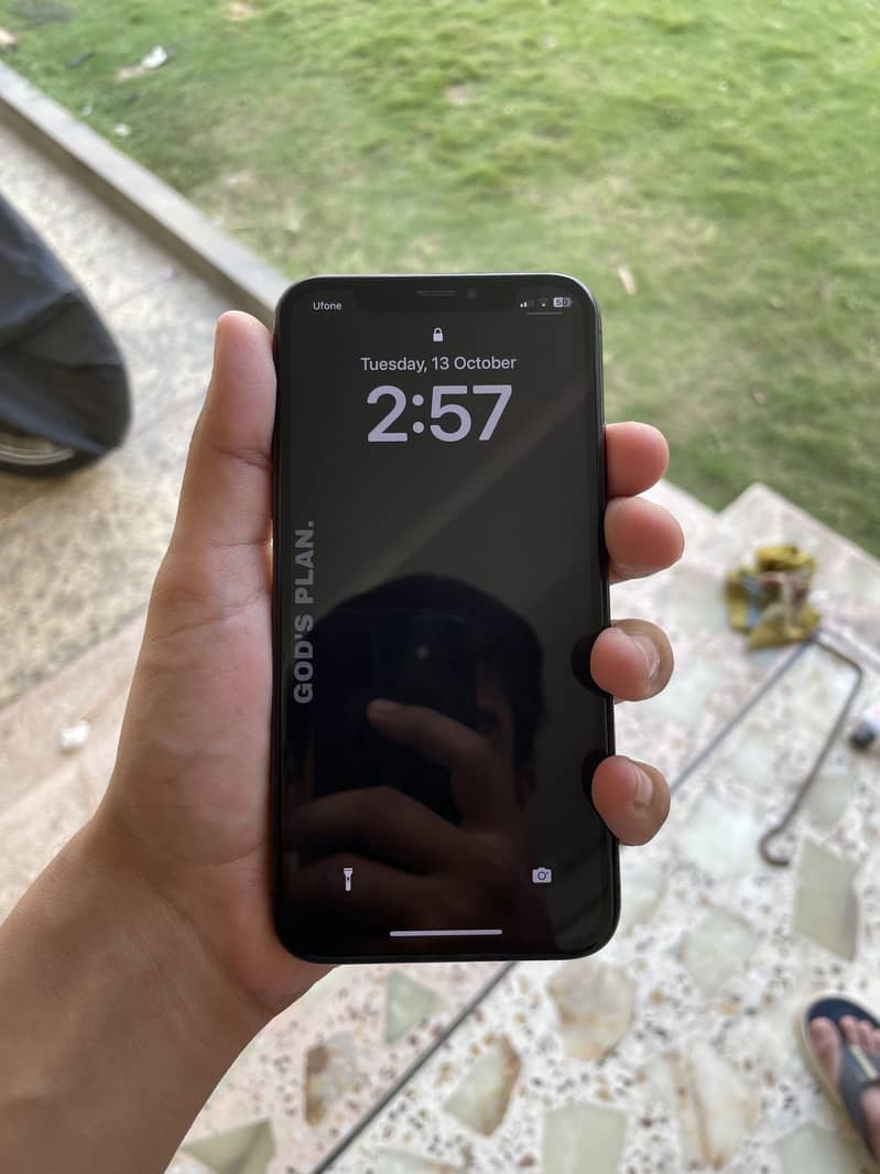 Apple iPhone X 2