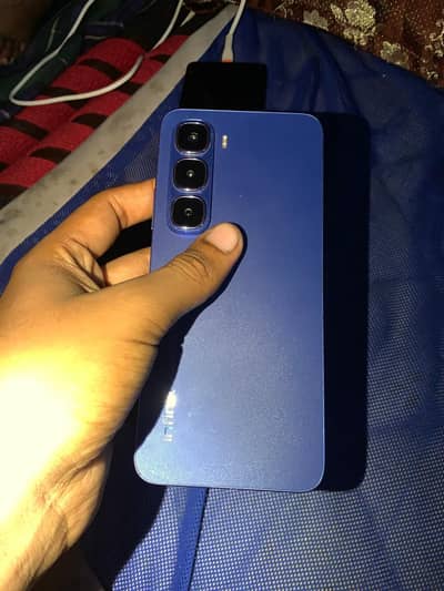 Infinix Hot 60i 6 128.