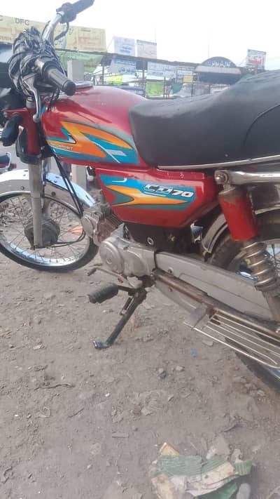 road prince 2014 model Islamabad number