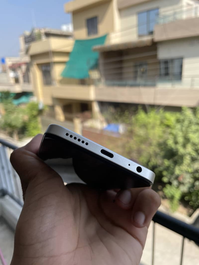 Infinix Smart 8 Pro 5