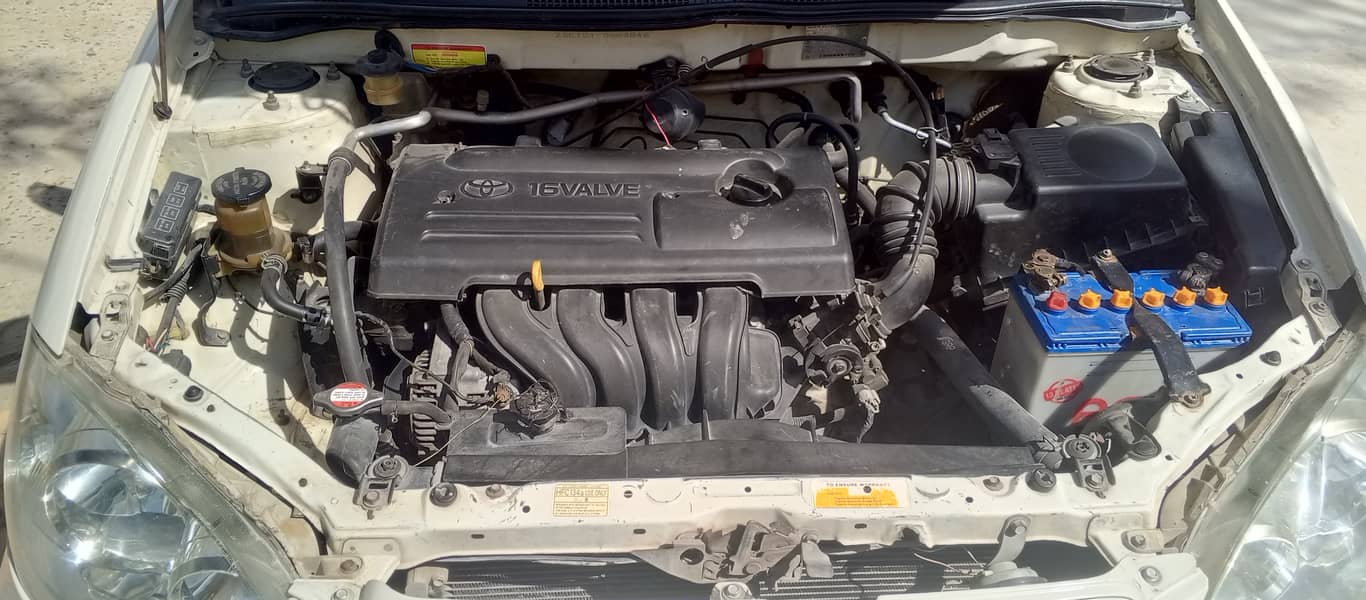 Corolla 2004 model 5