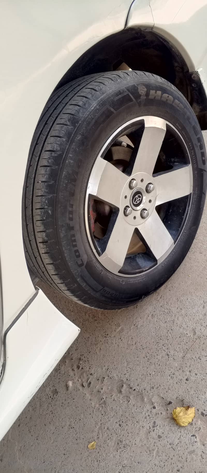 Corolla 2004 model 6