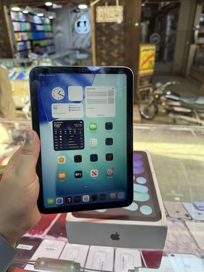 ipad mini 6 with box all okay