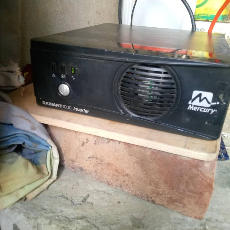 UPS 750W 0