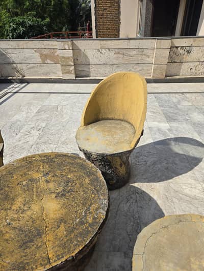 Wooden Lawn Chairs & Table