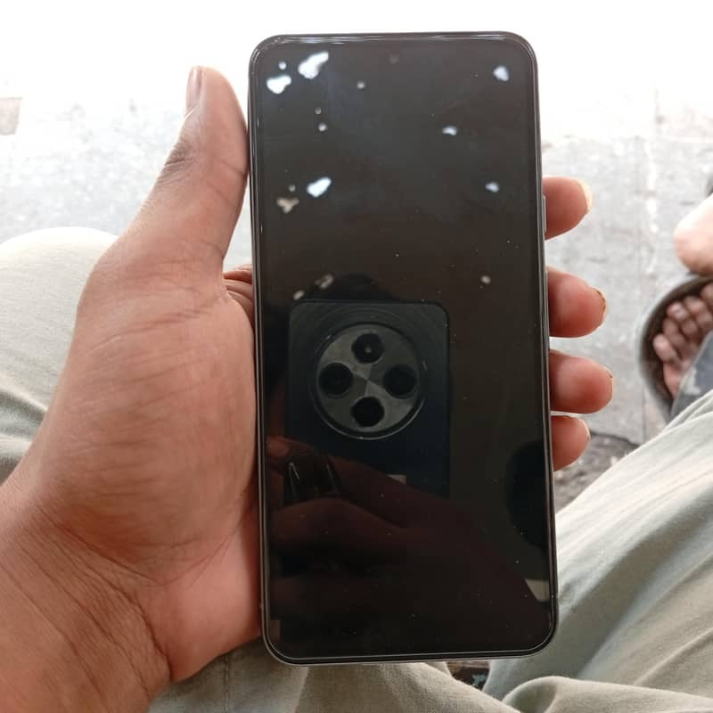 Google Pixel 8 Contact 0/3/7/0/0/1/0/0/2/2/4 1