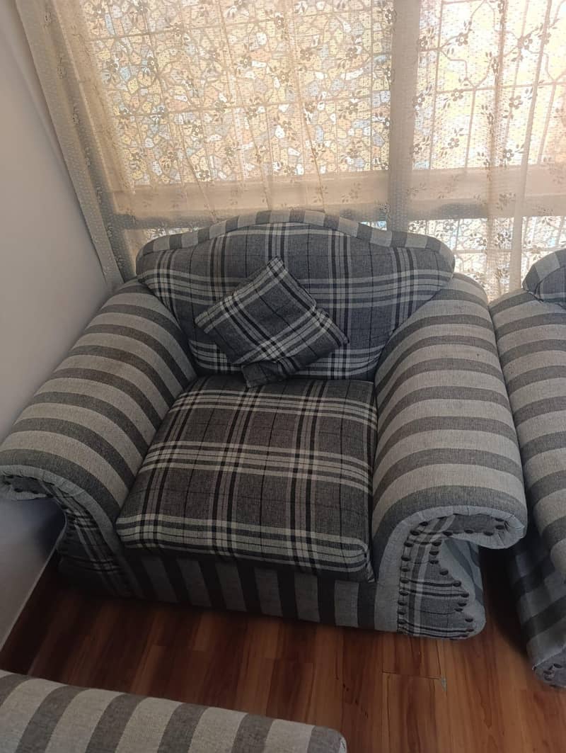 sofa set 7 seater 4
