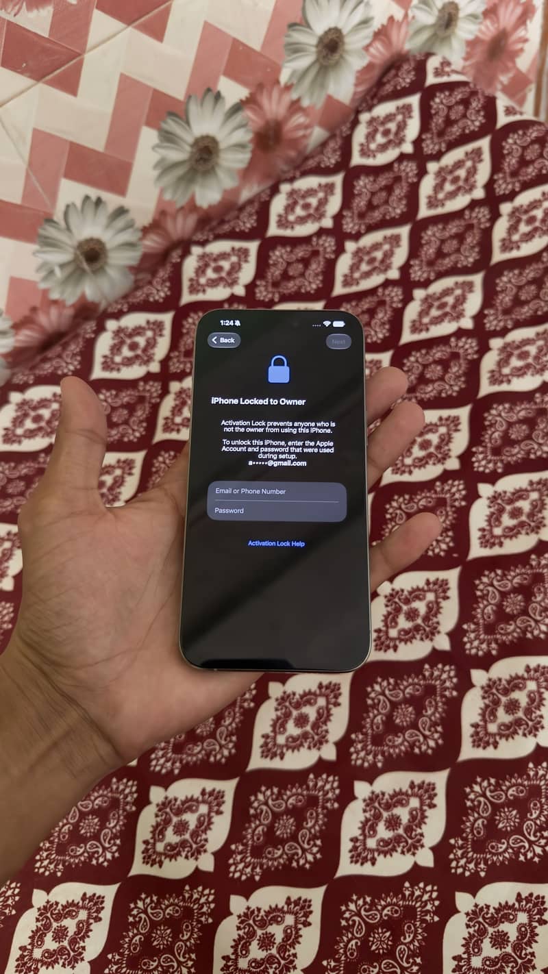 iPhone 15 pro max iCloud 2