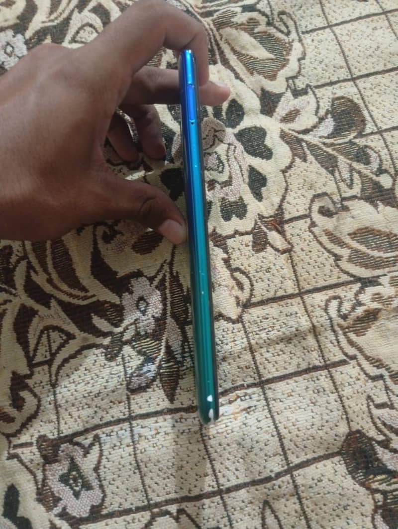 Tecno Spark 5 Pro 3