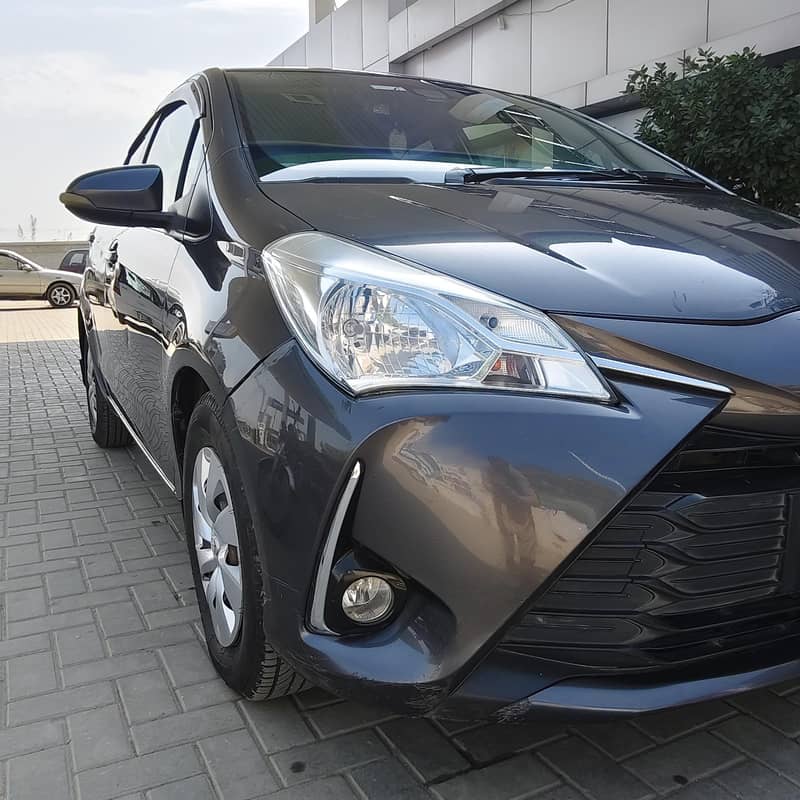 Toyota vitz 2