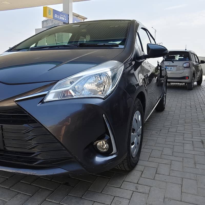 Toyota vitz 3