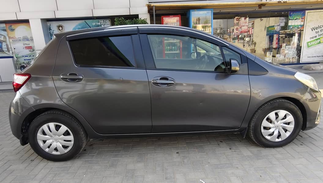 Toyota vitz 6