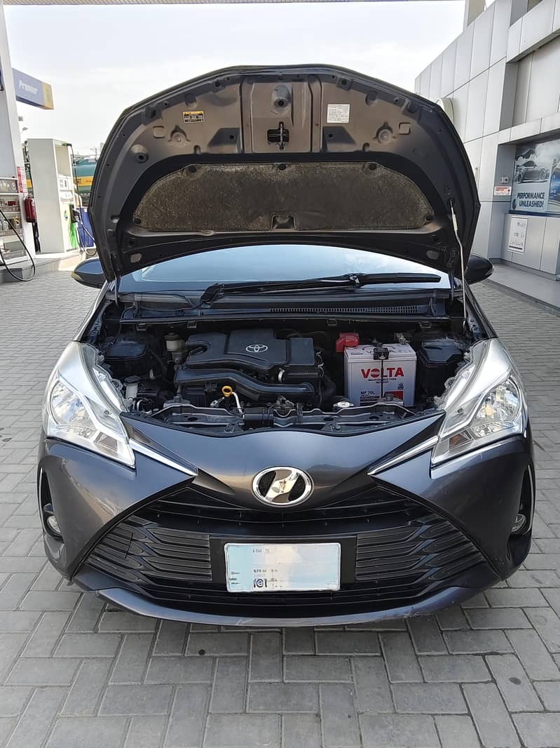 Toyota vitz 10