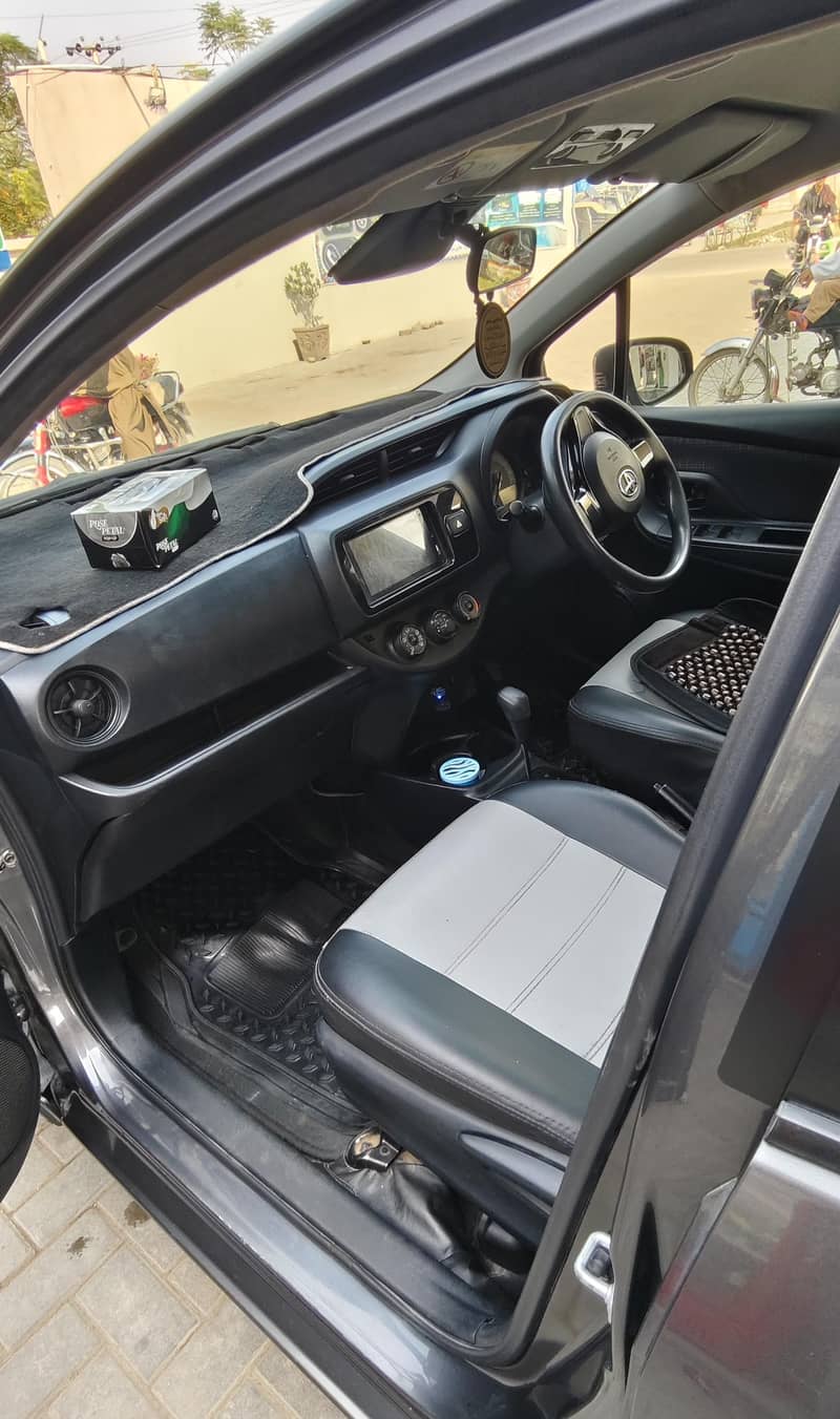 Toyota vitz 15