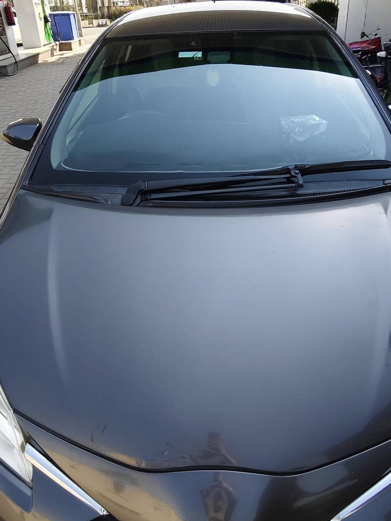 Toyota vitz 17