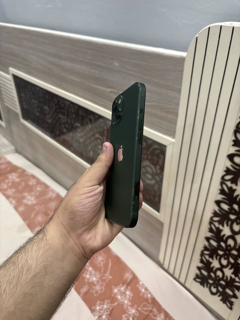 Iphone 13 3