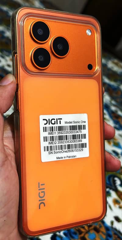 Digit sonic one,, 4+8/64gb,, (Only exchange)