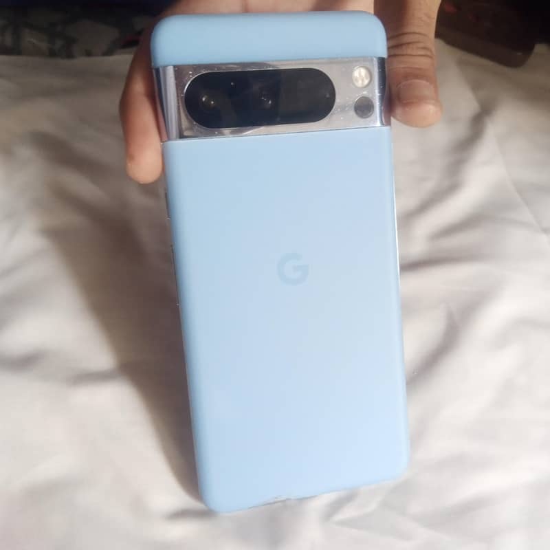 Google Pixel 8 Pro 0