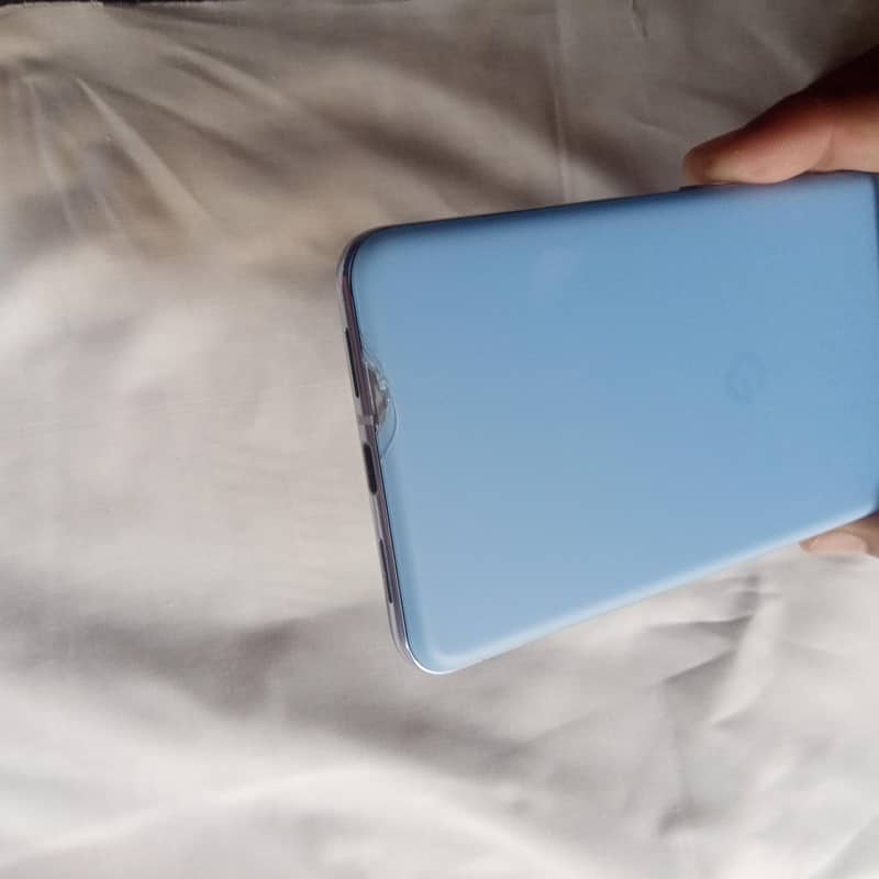 Google Pixel 8 Pro 2