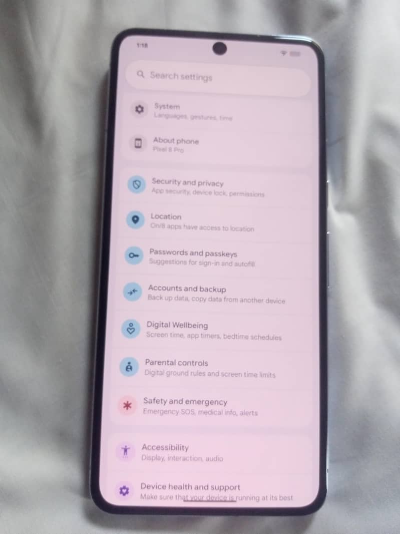 Google Pixel 8 Pro 4