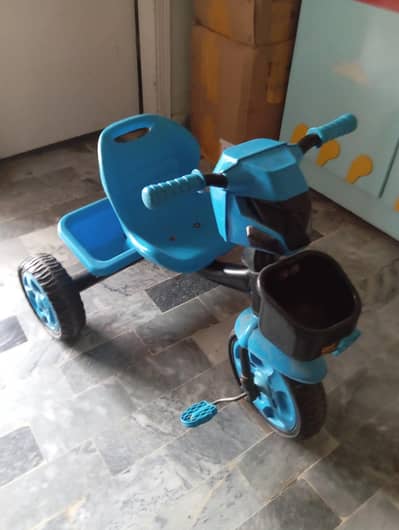 kid tricycle in good condition