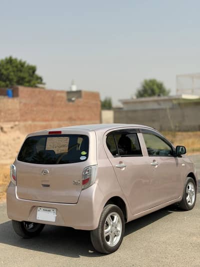 Daihatsu Mira 2015