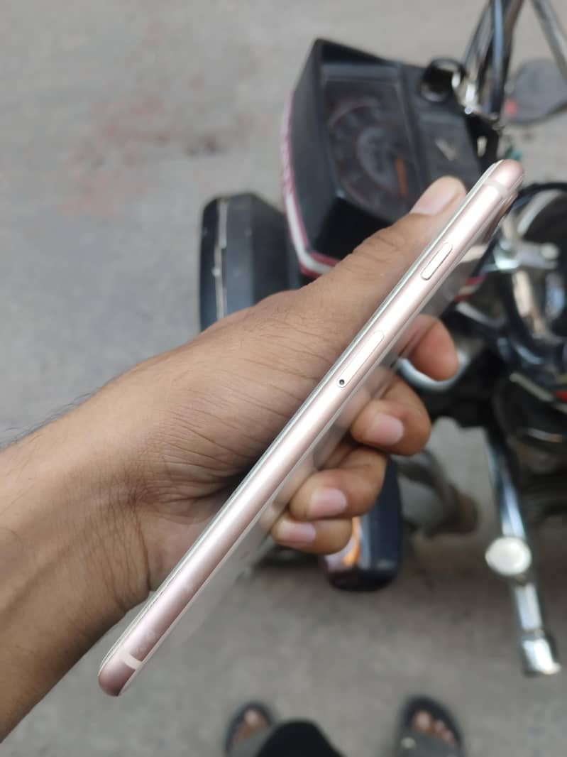 iphone 8 plus 1