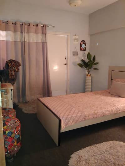 2 Bed lounge sweet water no loadsheding