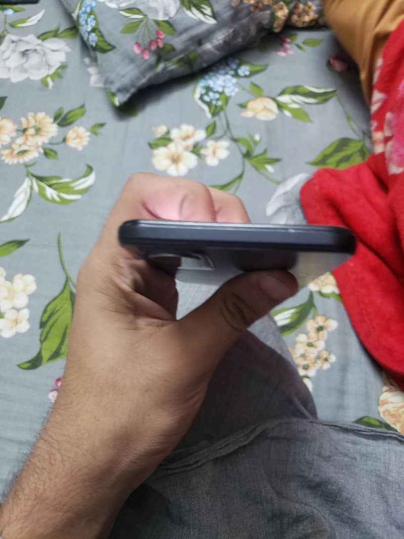 Infinix Note 11 4