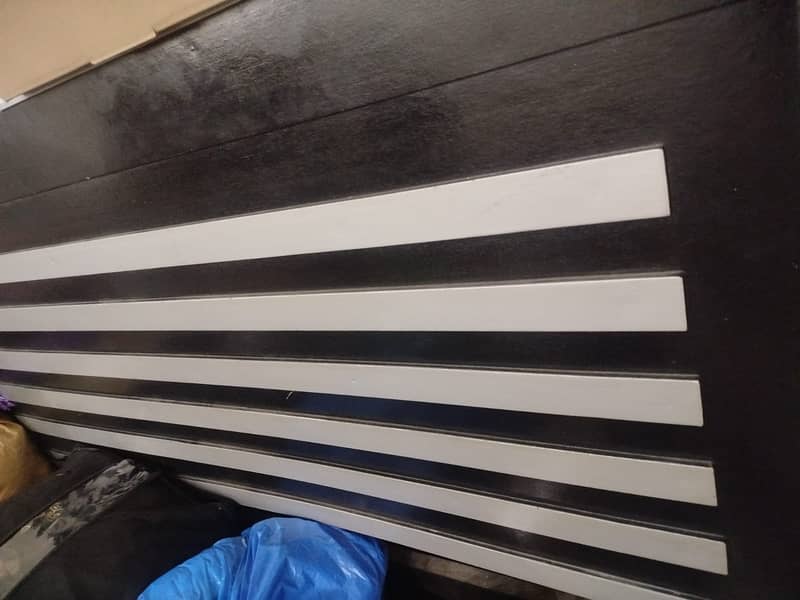 Bed used king size 1