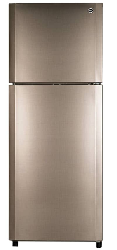 BRAND NEW IN BOX MEDIUM SIZE PEL FRIDGE FREEZER WITH WARRANTY