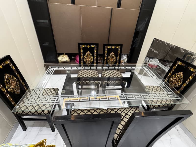 6 sitter dining table 0