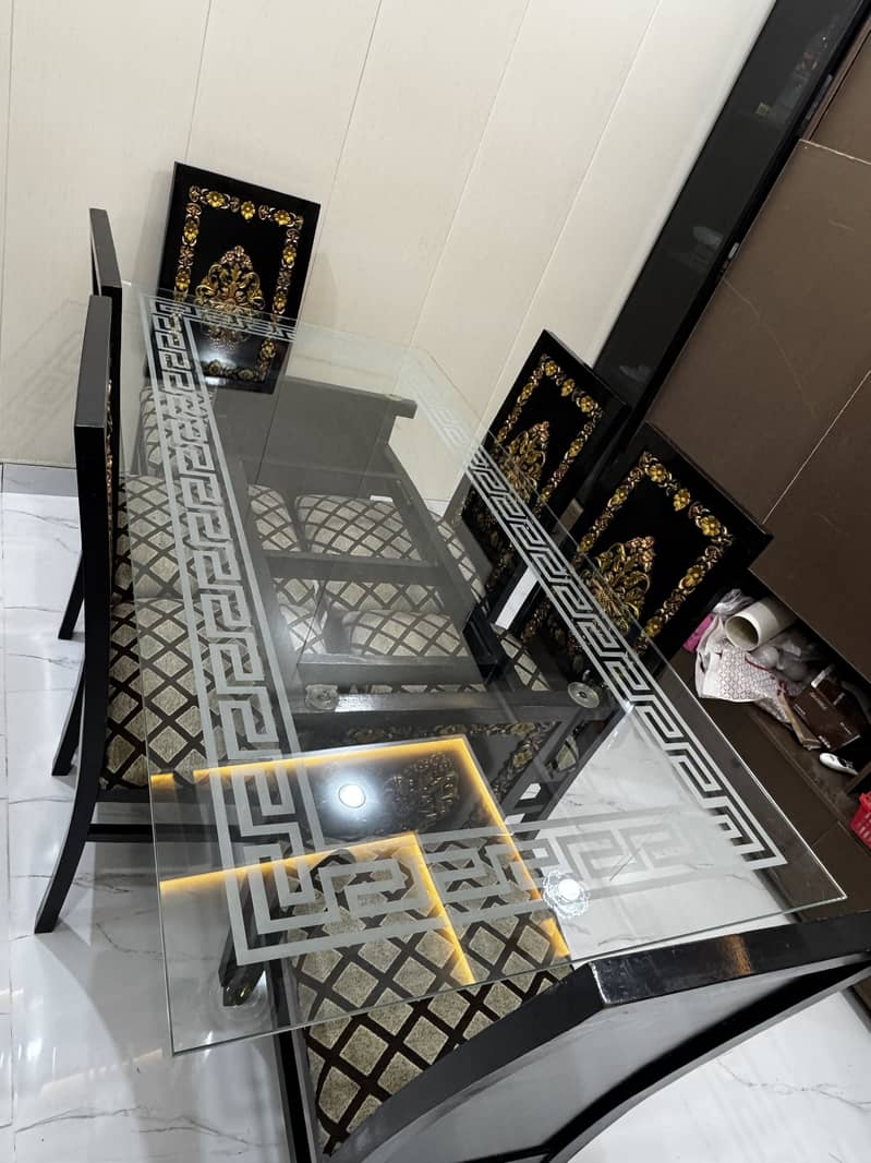 6 sitter dining table 1