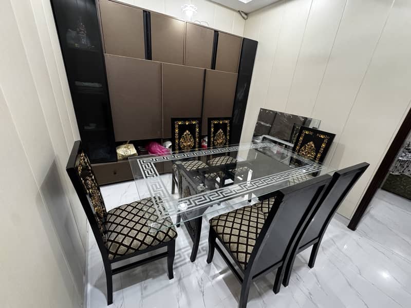6 sitter dining table 8