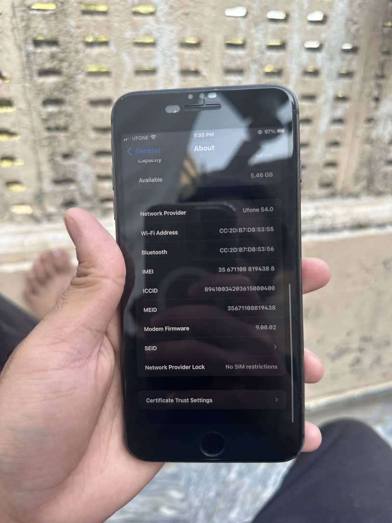 Apple iPhone 8 Plus 7