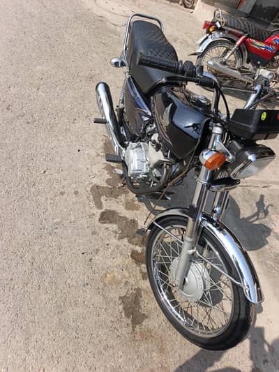 CG 125 black self start For Sale