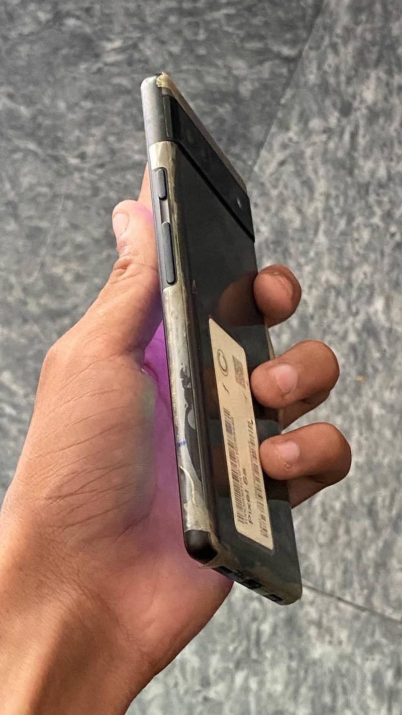 Google Pixel 6a 1