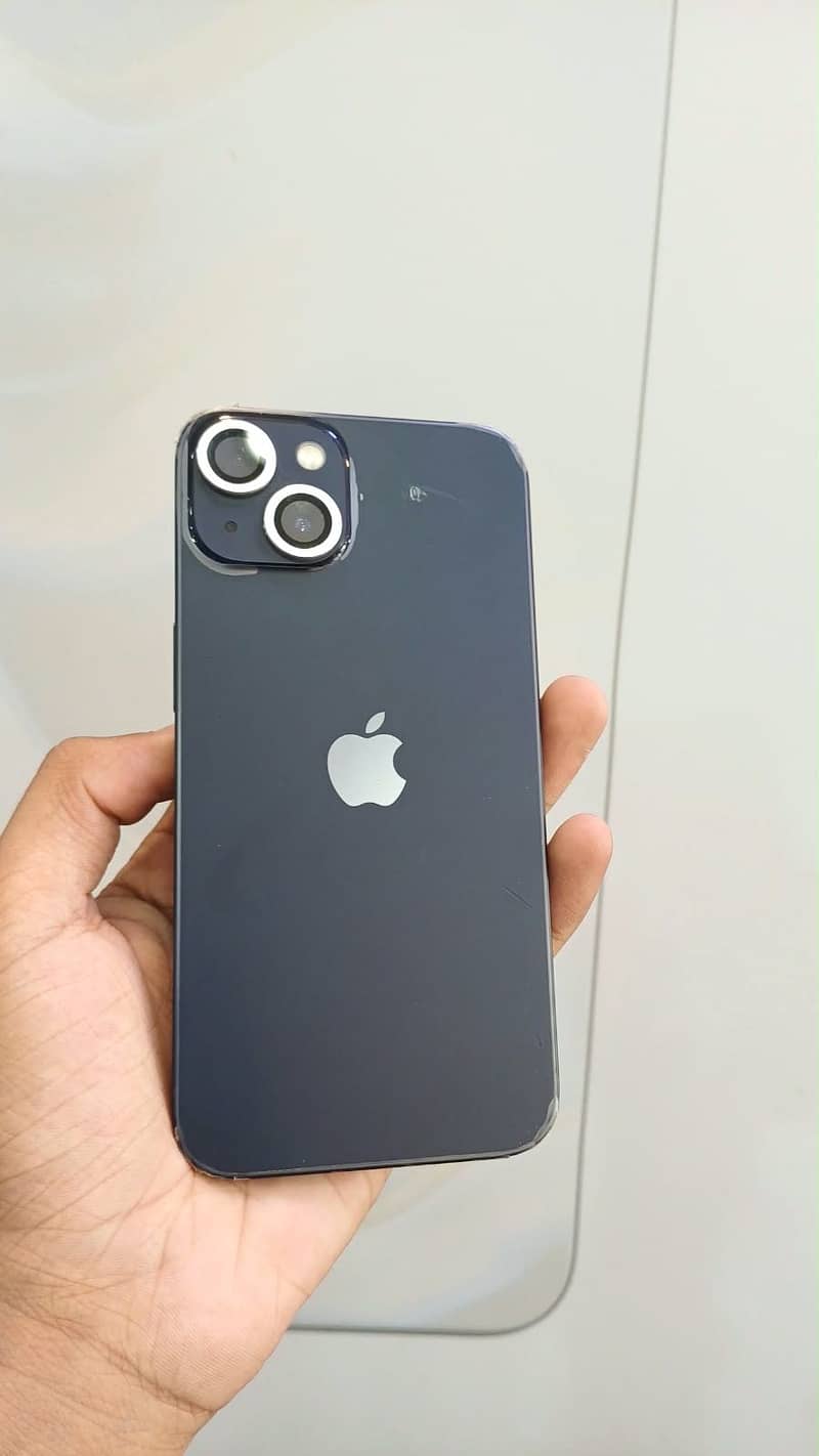Apple iPhone 13 1