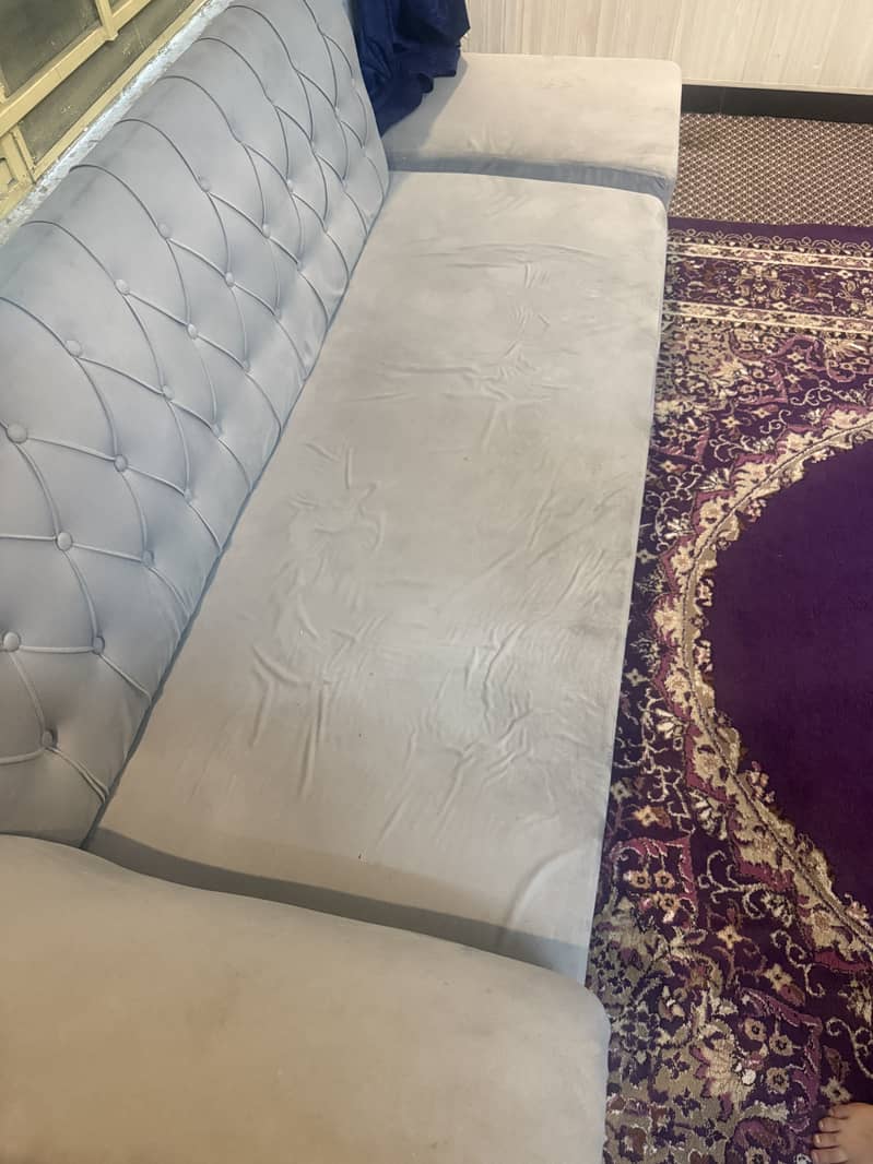 3 pieces sofa 1