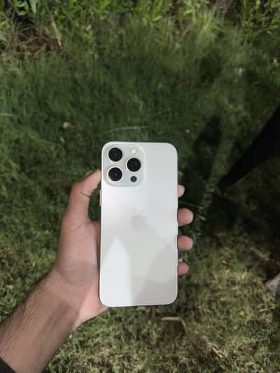 Apple iPhone 15 Pro Max