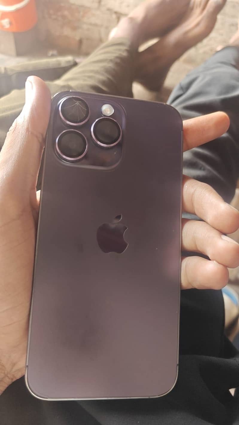 Apple iPhone 14 Pro Max 3