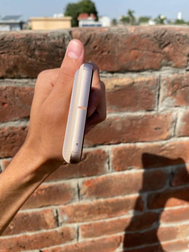 Google Pixel 8 2