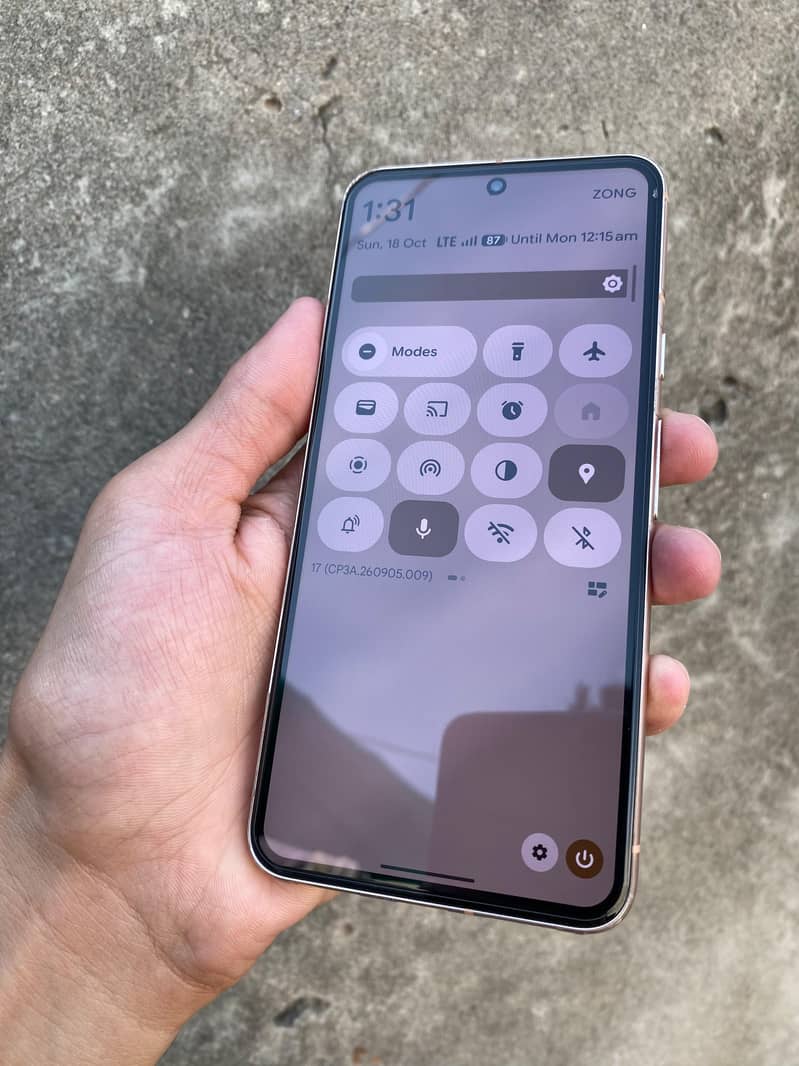 Google Pixel 8 6