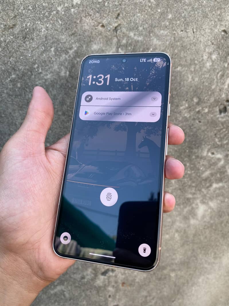 Google Pixel 8 7