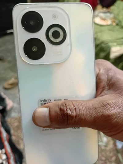 Infinix Smart 8 Pro